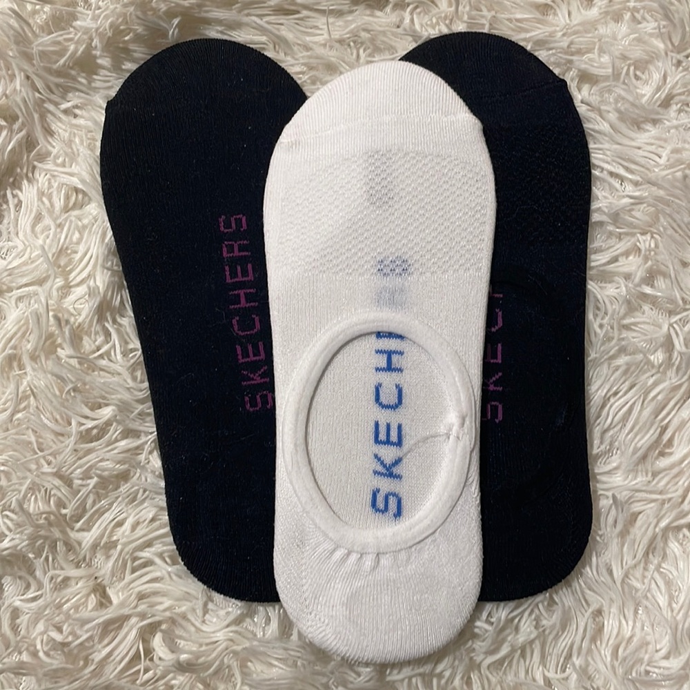 Skechers slip on socks